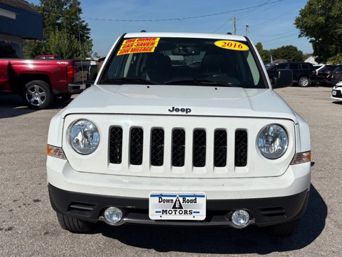 Used 2016 Jeep Patriot High Altitude image 4