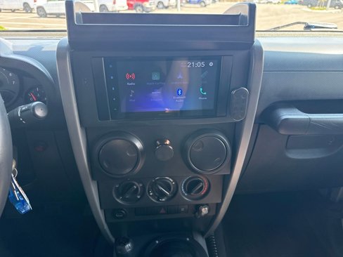 Used 2007 Jeep Wrangler X image 23