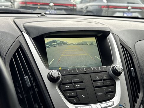 Used 2015 Chevrolet Equinox LT w/ Driver Convenience Package image 19