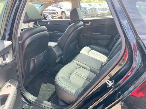 Used 2020 Kia Optima SE image 25