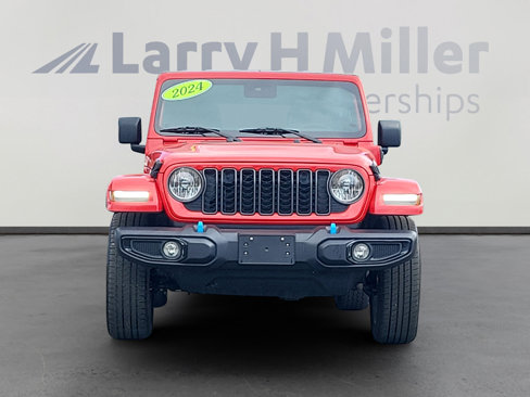 Used 2024 Jeep Wrangler Unlimited image 8