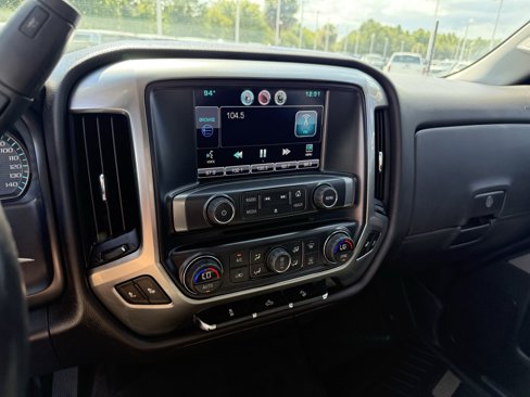Used 2015 Chevrolet Silverado 2500 LT w/ LT Convenience Package image 19