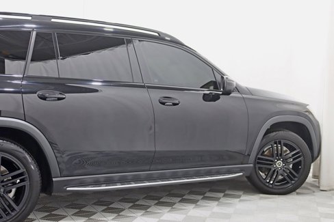 Used 2021 Mercedes-Benz GLS 450 4MATIC image 10