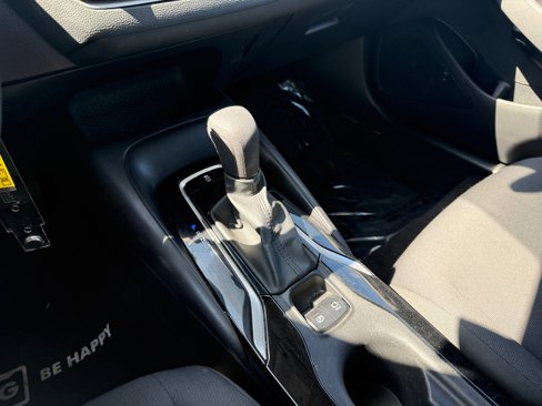 Used 2022 Toyota Corolla LE image 13