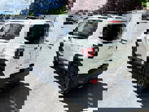 Used 2018 Jeep Renegade Sport w/ Power & Air Group image 5