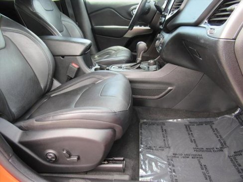 Used 2021 Jeep Cherokee High Altitude image 11