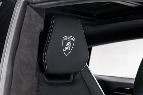 Used 2024 Lamborghini Urus S image 40