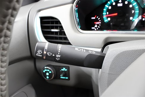 Used 2016 Chevrolet Traverse LT w/ Style and Technology Package image 12
