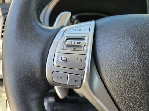 Used 2018 Nissan Altima 2.5 SR w/ SR Midnight Edition image 29