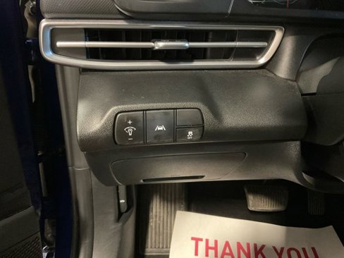 Used 2023 Hyundai Elantra SEL image 17