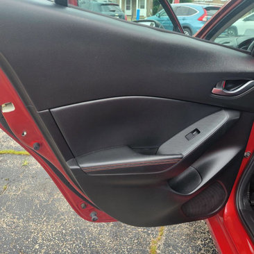 Used 2014 MAZDA MAZDA3 s Touring image 12