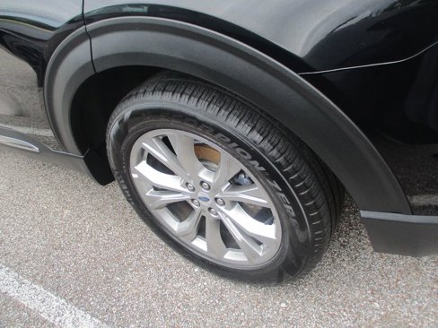 Used 2023 Ford Explorer Limited image 25