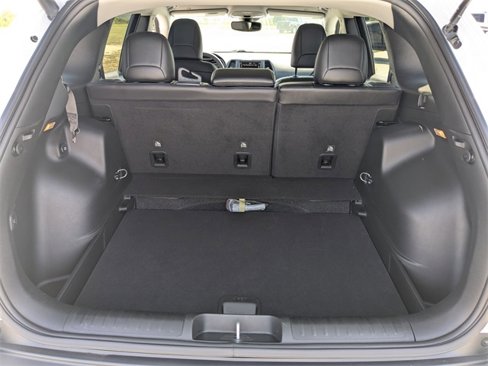 Used 2023 Jeep Cherokee Altitude Lux image 12