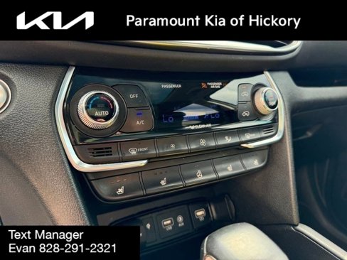 Used 2019 Hyundai Santa Fe FWD image 16