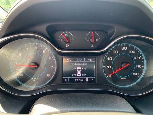 Used 2017 Chevrolet Cruze LT image 23