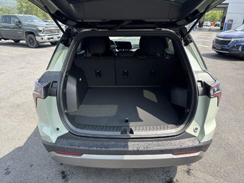 New 2026 Chevrolet Equinox LT w/ Midnight Edition image 12