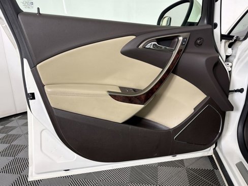 Used 2013 Buick Verano image 8
