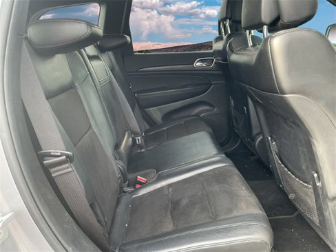 Used 2019 Jeep Grand Cherokee Altitude image 29