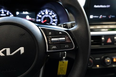 Used 2024 Kia Forte LXS w/ LXS Technology Package image 17