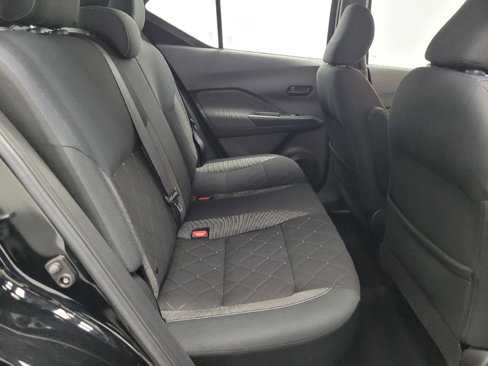 Used 2019 Nissan Kicks S image 19