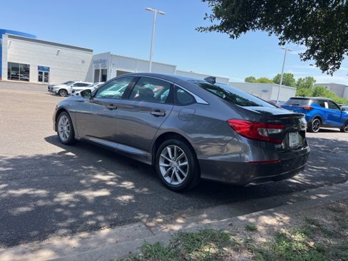 Used 2022 Honda Accord LX image 5
