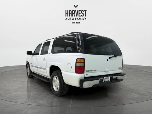 Used 2005 GMC Yukon XL SLT w/ SLT Preferred Equipment Group image 4