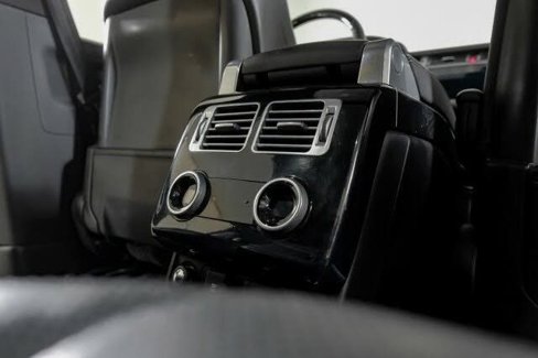 Used 2019 Land Rover Range Rover Supercharged image 29