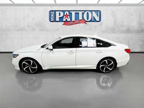 Used 2018 Honda Accord Sport image 4