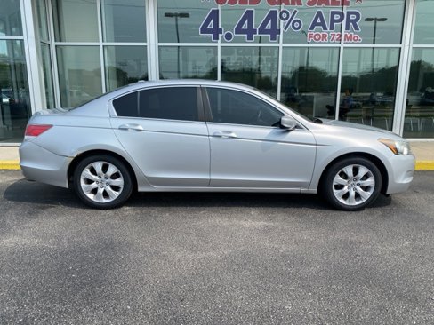 Used 2010 Honda Accord EX-L image 4