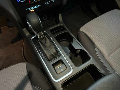 Used 2018 Ford Escape SE image 22