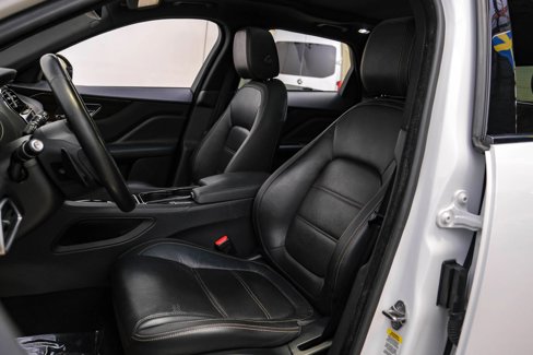 Used 2017 Jaguar F-PACE Prestige image 22