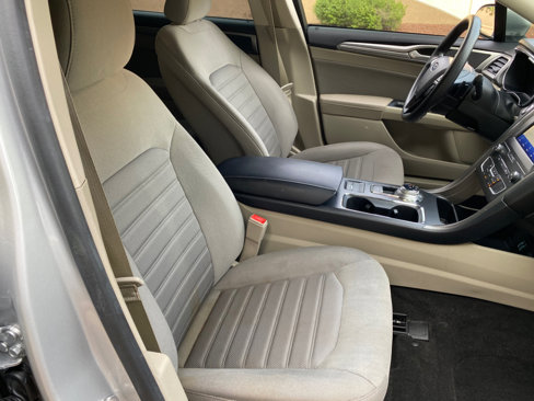 Used 2019 Ford Fusion SE image 52