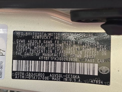 Used 2016 Toyota Camry XLE image 33