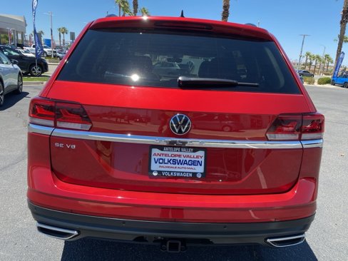Certified 2022 Volkswagen Atlas SE image 6
