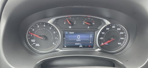 Used 2024 GMC Terrain SLE w/ Driver Convenience Package image 16