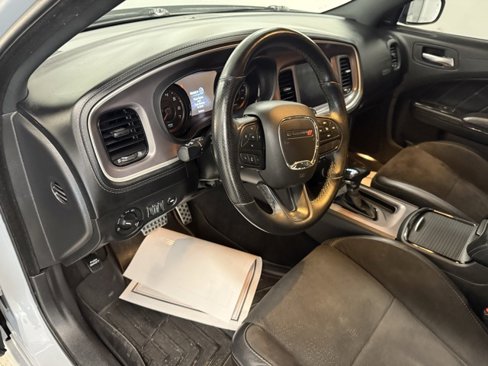 Used 2022 Dodge Charger R/T w/ Plus Group image 10