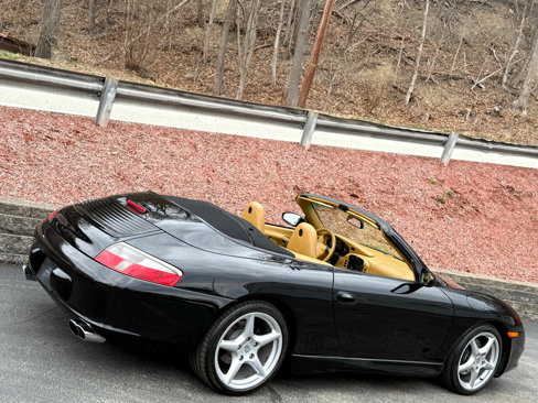 Used 2002 Porsche 911 Carrera image 10
