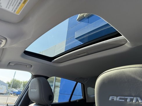New 2026 Chevrolet Trax ACTIV w/ Sunroof Package image 13
