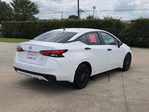 Certified 2024 Nissan Versa S w/ Trunk Package image 5