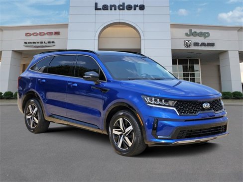 Used 2021 Kia Sorento S w/ Panoramic Sunroof Package image 3