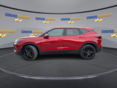 New 2025 Chevrolet Blazer LT w/ LPO, Black Grille Bar Package image 8