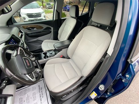 Used 2021 GMC Terrain SLE w/ Driver Convenience Package image 19