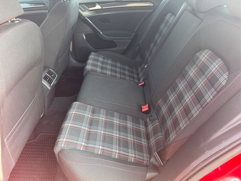 Used 2015 Volkswagen GTI S image 11