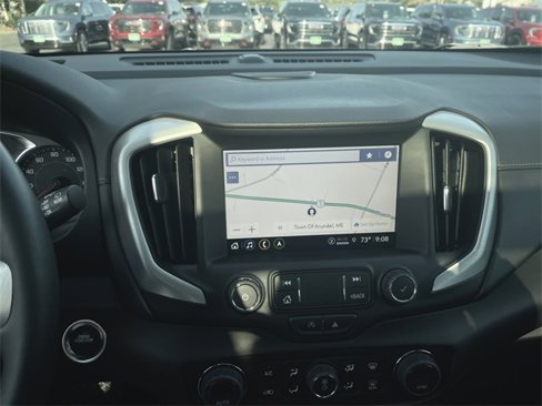 Certified 2023 GMC Terrain SLT w/ Infotainment Package II image 14