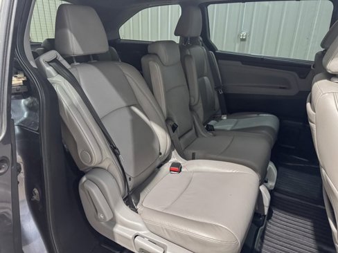 Used 2018 Honda Odyssey EX-L image 25
