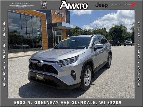 Used 2019 Toyota RAV4 XLE image 1