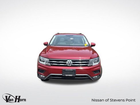 Used 2018 Volkswagen Tiguan SEL w/ 3rd Row Seat Package image 11