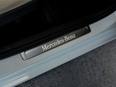 Used 2023 Mercedes-Benz C 300 4MATIC Sedan image 32