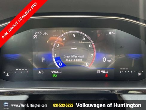 Certified 2025 Volkswagen Jetta SE w/ Sunroof Package image 23