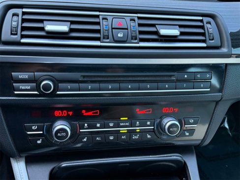 Used 2013 BMW M5 image 27